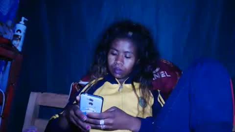 melanih online show from May 31, 3:08 pm