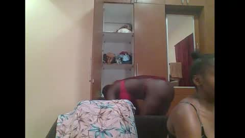 Snapshot of melanin_bae chatting on October 12, 3:22 pm Baby online show from October 12, 3:22 pm