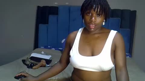 Moon online show from May 16, 12:29 am