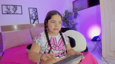 Melannie cutte online show from February 6, 8:34 pm