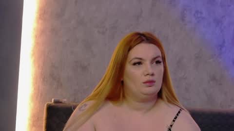 melanniebrown online show from May 11, 4:51 am