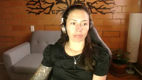 Snapshot of melanny_69 chatting on January 24, 12:10 pm Melanny online show from January 24, 12:10 pm