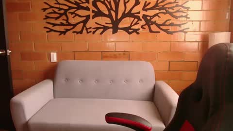 Snapshot of melanny_69 chatting on February 24, 3:20 pm Melanny online show from February 24, 3:20 pm