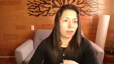 Snapshot of melanny_69 chatting on October 10, 12:04 pm Melanny online show from October 10, 12:04 pm