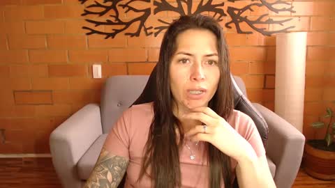 Snapshot of melanny_69 chatting on October 14, 12:17 pm Melanny online show from October 14, 12:17 pm