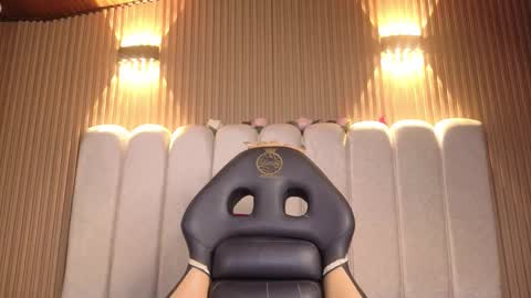 Snapshot of melanny_petite chatting on March 19, 1:48 pm melanny_petite online show from March 19, 1:48 pm