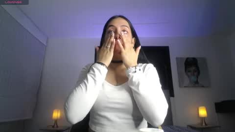 melanny_petite online show from May 7, 11:48 am
