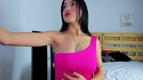 Snapshot of melany_0911 chatting on October 21, 3:40 am MELODY online show from October 21, 3:40 am