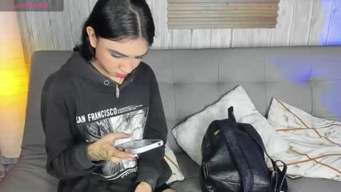 Snapshot of melany_27 chatting on October 4, 2:37 pm Melany online show from October 4, 2:37 pm