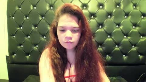 Snapshot of melanyanal_ chatting on November 4, 2:05 pm MelanyAnal online show from November 4, 2:05 pm