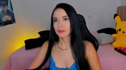 melanyrouse1 online show from January 18, 7:39 pm