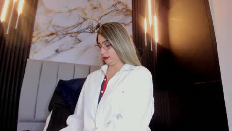 Melany  online show from September 9, 1:54 pm