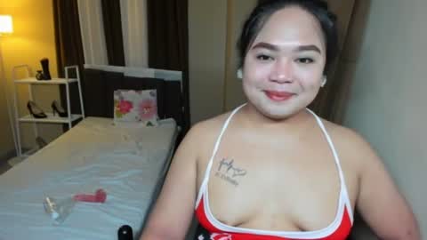 melayfoxx online show from May 12, 4:42 am