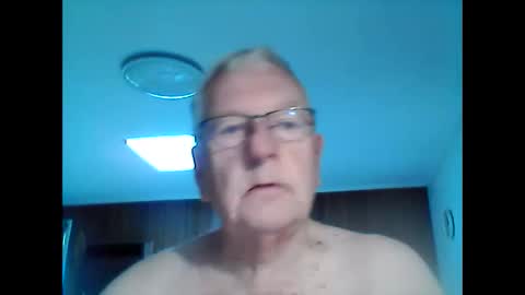 melbourne000 online show from November 10, 1:15 am