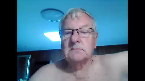 melbourne000 online show from January 7, 5:10 am