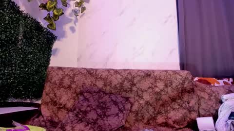 Snapshot of meleekxxx chatting on March 26, 9:42 pm MeleekXXX online show from March 26, 9:42 pm