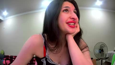 melena_caramel online show from May 18, 7:41 pm