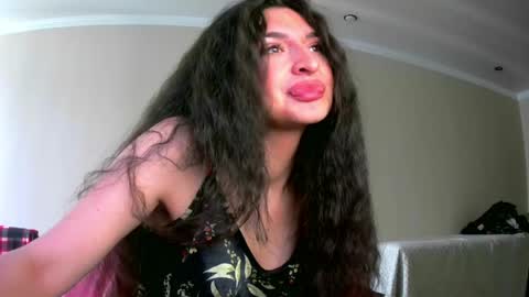 melena_caramel online show from May 20, 4:07 am
