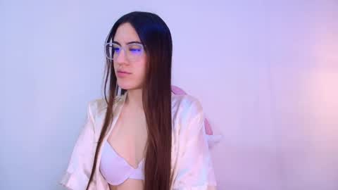 Snapshot of meli_candy6 chatting on October 16, 12:06 pm M E L I S S A online show from October 16, 12:06 pm