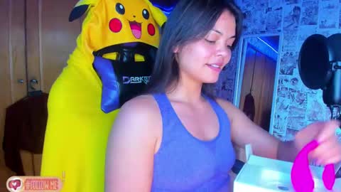 Snapshot of meli_pixel chatting on February 26, 7:05 pm MELISSA online show from February 26, 7:05 pm