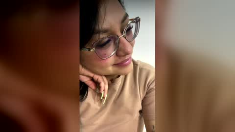 Snapshot of melie_me chatting on March 18, 11:02 am MELIE online show from March 18, 11:02 am