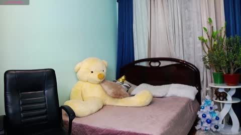 Melina online show from December 22, 11:33 am