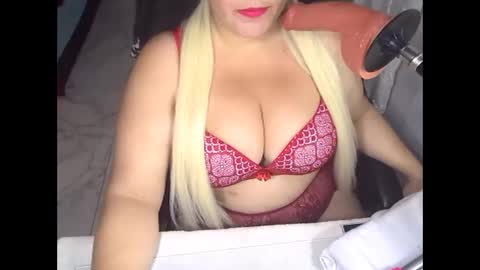 alissaalissa0818 online show from March 30, 2:01 am