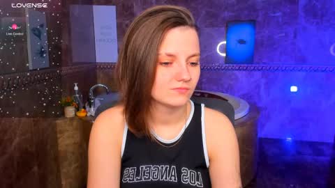 Melinda online show from May 15, 1:45 am