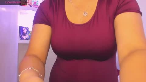 Snapshot of melisa_14 chatting on April 14, 12:00 pm Melisa online show from April 14, 12:00 pm
