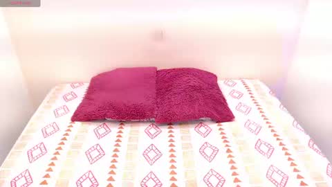 Snapshot of melisa_torrez chatting on June 28, 11:38 am melisa online show from June 28, 11:38 am