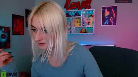 Melisa online show from March 24, 8:14 pm