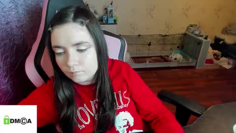 melisanilson online show from January 11, 12:15 am