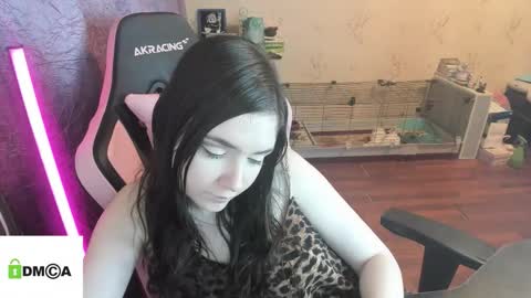 melisanilson online show from March 25, 10:49 pm