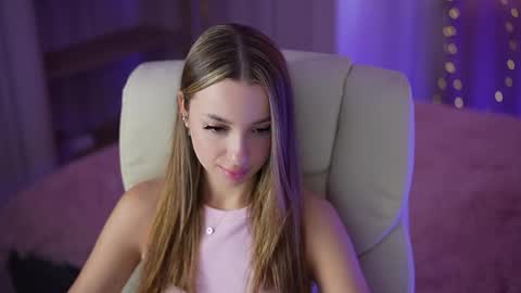 Melisa Ross online show from September 21, 6:37 am