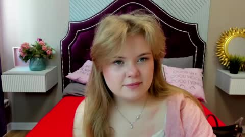 Snapshot of melissa_199 chatting on May 14, 6:20 am Sophia online show from May 14, 6:20 am