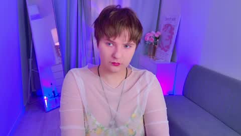 Melissa online show from April 12, 5:56 am