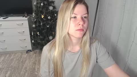 Melissa  Ray online show from January 23, 2:23 am