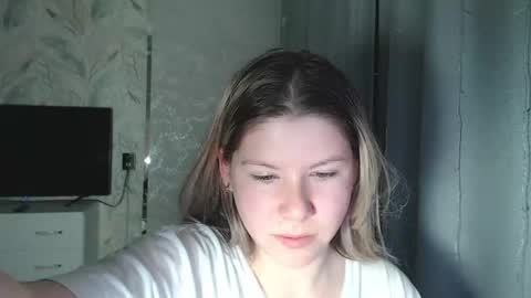 Melissa  Ray online show from January 30, 5:39 pm