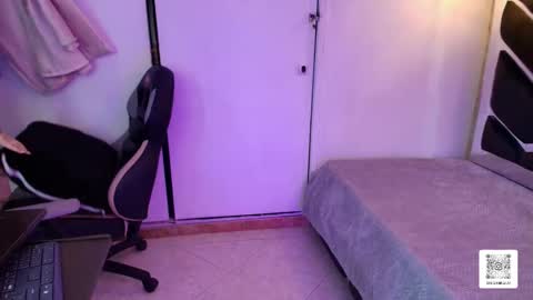 Lissa  online show from February 12, 6:47 pm