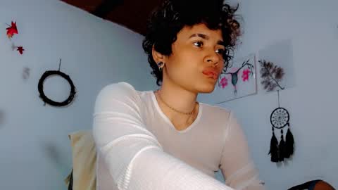 Snapshot of melissa_and_carol chatting on February 9, 1:46 pm Carol - Dany online show from February 9, 1:46 pm