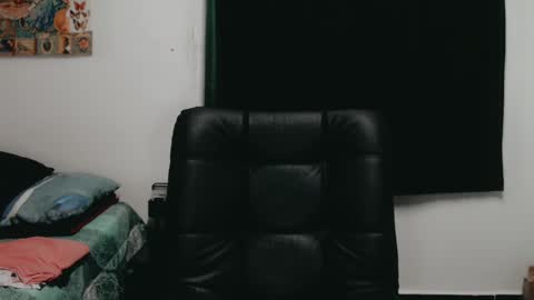 Snapshot of melissa_and_carol chatting on March 7, 9:06 pm Carol - Dany online show from March 7, 9:06 pm