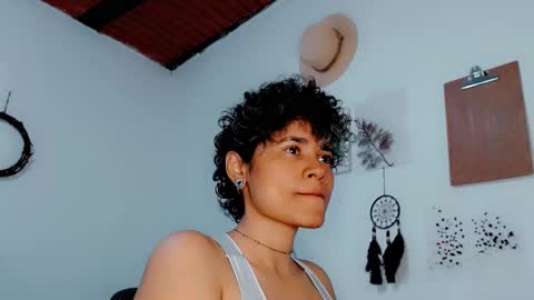 Snapshot of melissa_and_carol chatting on March 12, 12:20 am Carol - Dany online show from March 12, 12:20 am