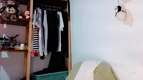 Snapshot of melissa_and_carol chatting on February 17, 1:18 pm Carol - Dany online show from February 17, 1:18 pm