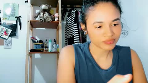 Snapshot of melissa_and_carol chatting on March 13, 5:08 pm Carol - Dany online show from March 13, 5:08 pm