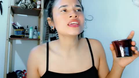 Snapshot of melissa_and_carol chatting on March 14, 5:40 pm Carol - Dany online show from March 14, 5:40 pm