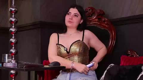 Melissa online show from May 6, 9:14 am