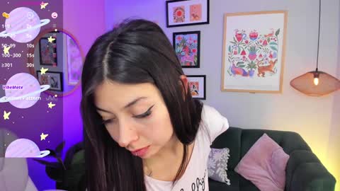 Snapshot of melissa_koster chatting on December 11, 9:55 pm Melissa 3 online show from December 11, 9:55 pm