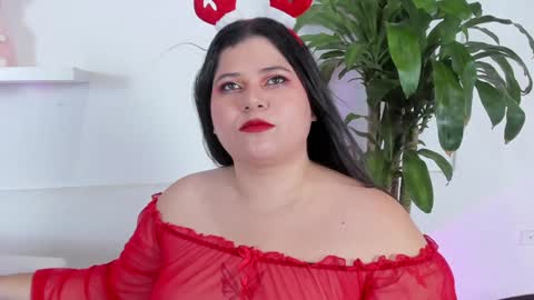 Melissa online show from December 24, 6:39 pm