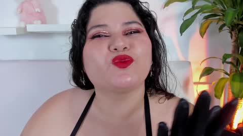 Melissa online show from January 13, 8:26 pm