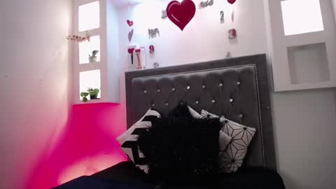 Melissa online show from September 23, 7:50 pm